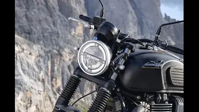 best 1200cc bike under 10 lakh in India
